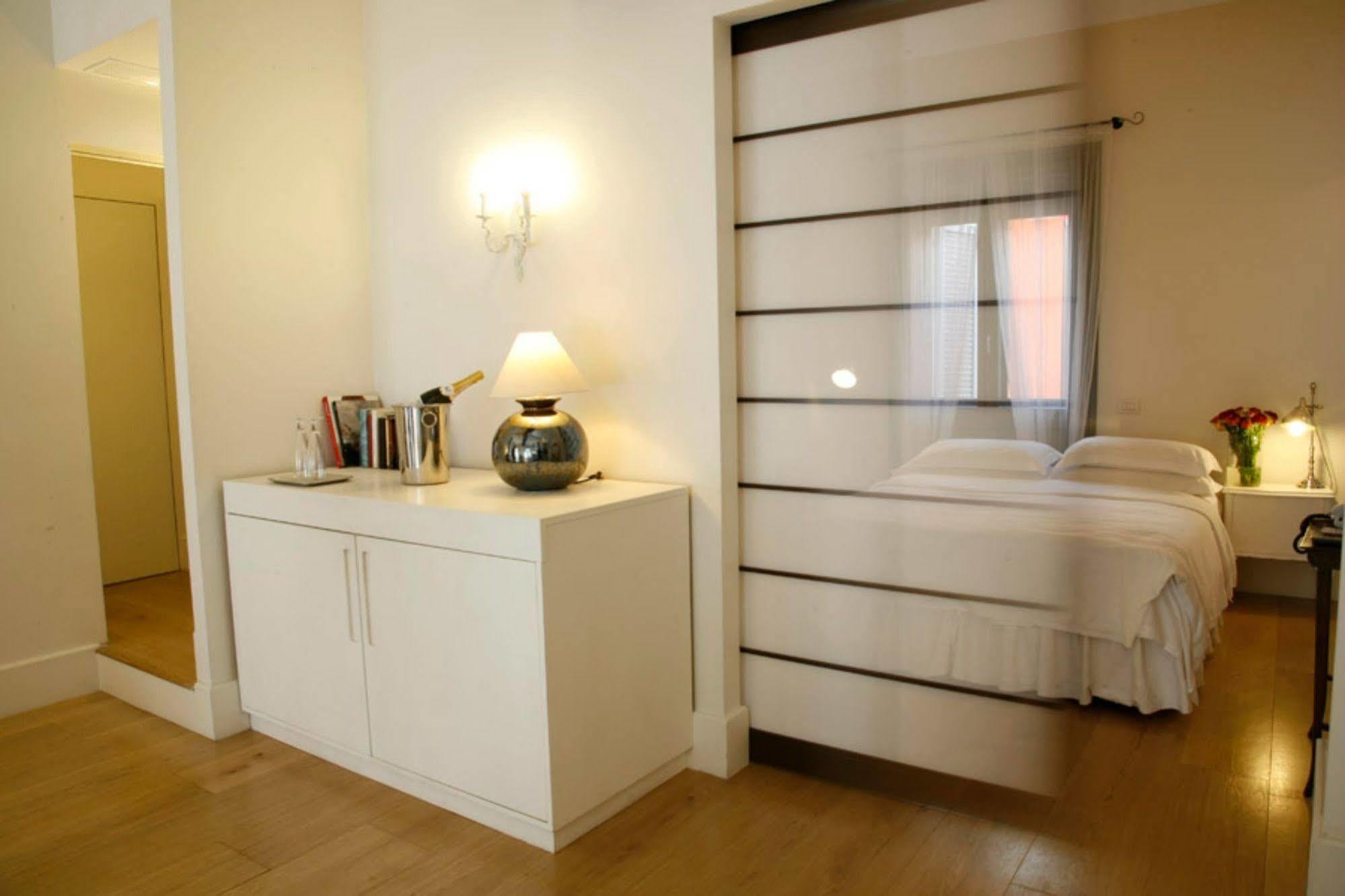 Milano Suites Экстерьер фото