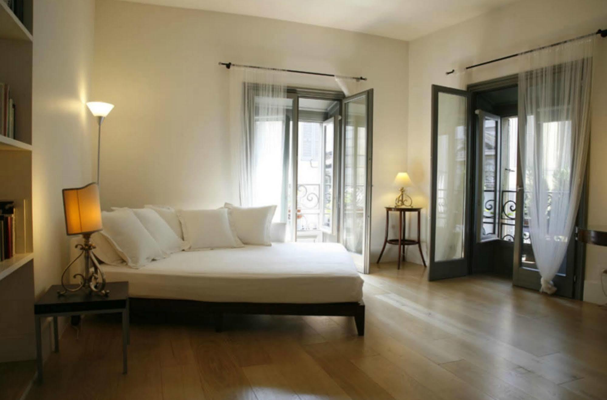 Milano Suites Экстерьер фото